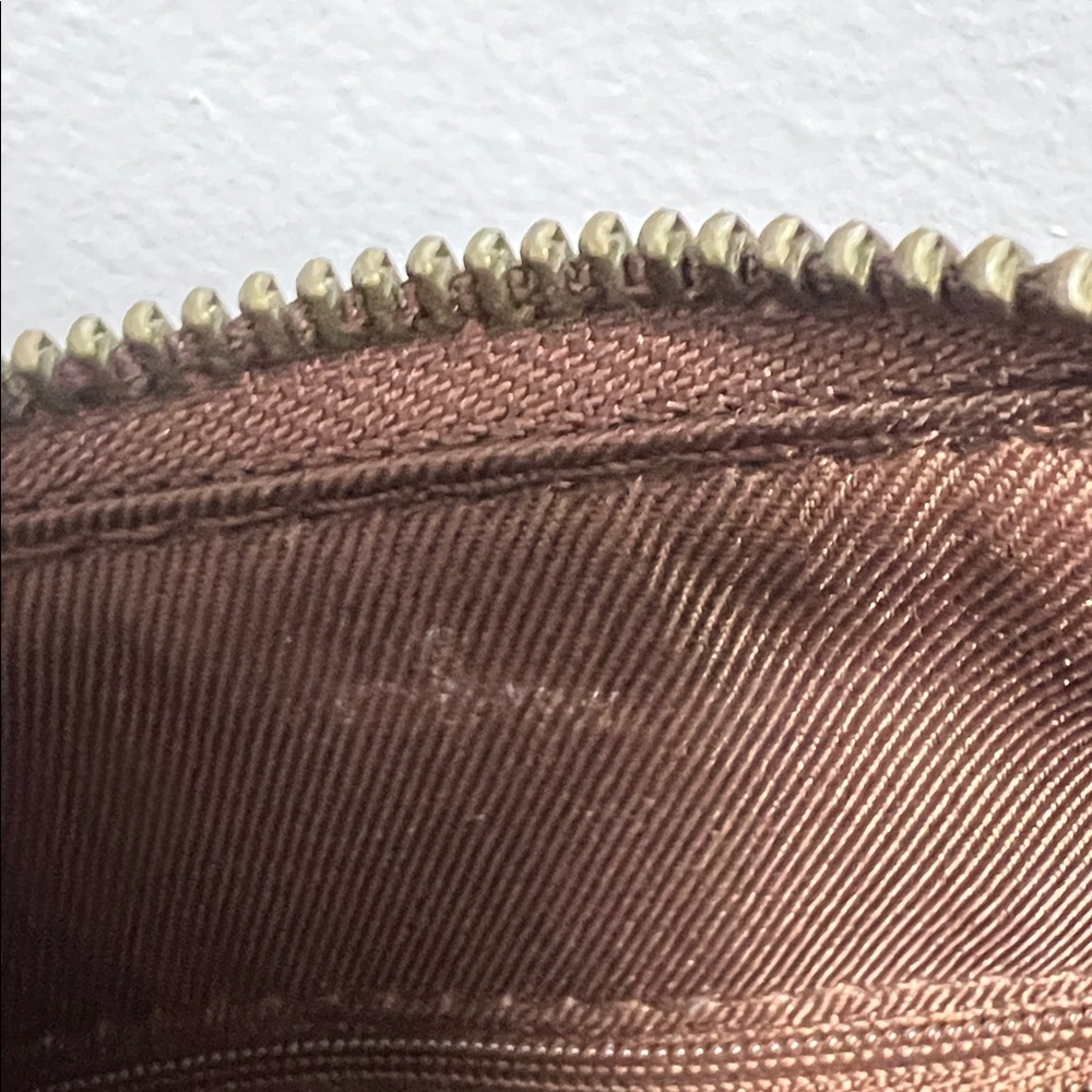 Frye and Co. Dark Brown Embossed Zipped Crossbody Bag - Picture 5 of 8